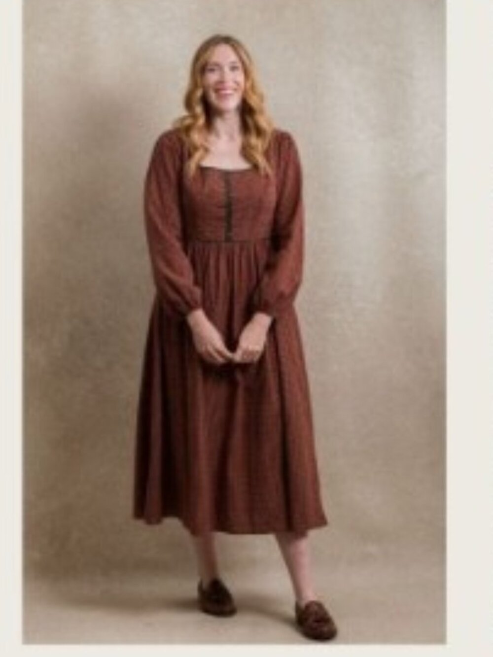 Neuflora Estella Dress November 2025 Collection - Picture 4 of 9